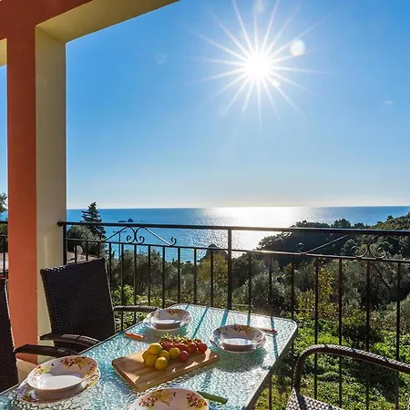 With Pool And Sea View - Apartment *