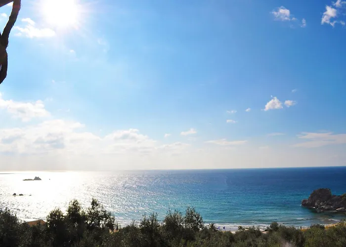 Appartamento With Pool And Sea View -