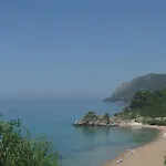 With Pool And Sea View - *