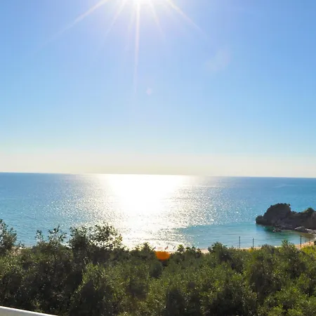 With Pool And Sea View - *